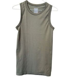 Athleta Renew High Hip Ribbed Chafe-Free Athletic Green Tank Top Size Small